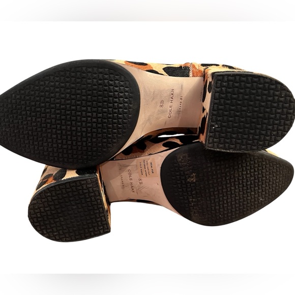 Cole Haan Cheetah Print Calf Hair Block Heel Booties Size 8 Grand Series - Picture 6 of 10